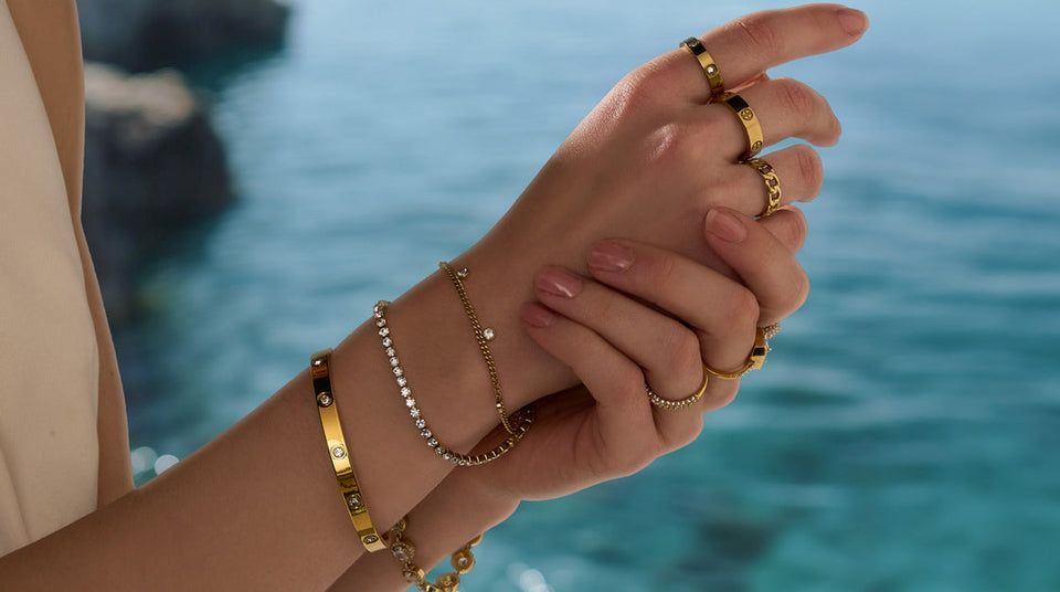 Fine jewellery detail